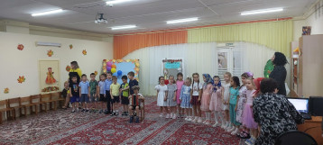 "Нам года - не беда" "Нам года - не беда".